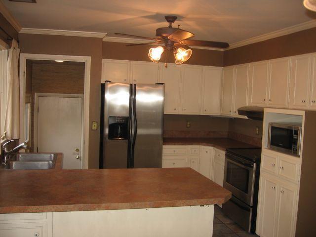 Foto del edificio - 5 bedroom in Billings MT 59102
