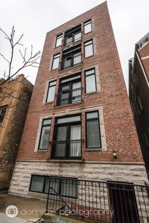 Foto principal - 2 bedroom in Chicago IL 60622