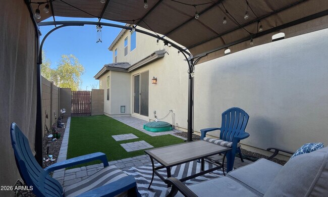 Foto del edificio - 25338 N 20th Ave