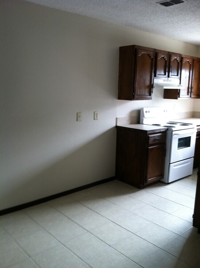 Building Photo - 2619 Ligarde St