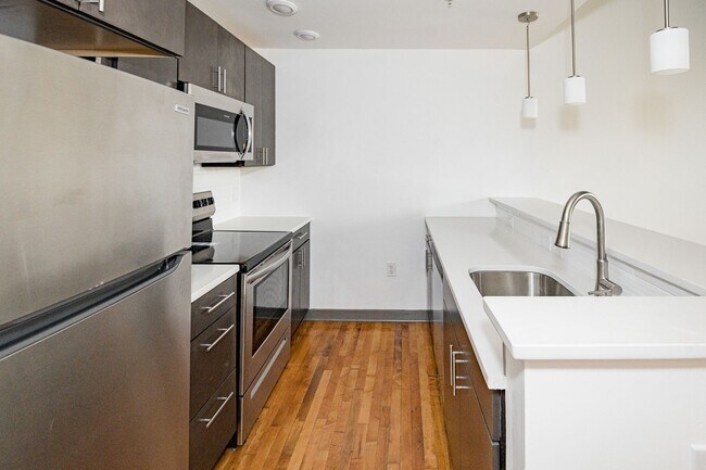 Building Photo - Lofts on 18th Street - New Construction!