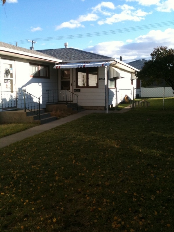 Foto del edificio - 4204 3rd Ave N