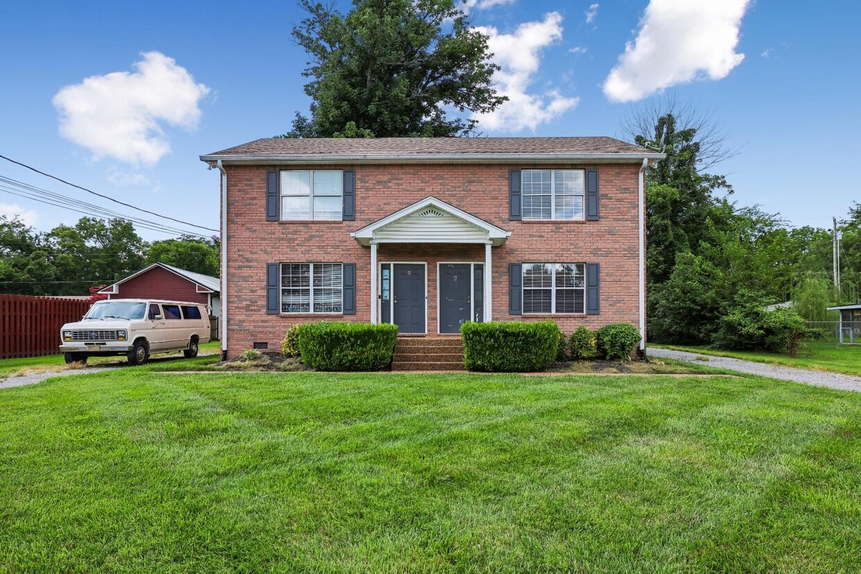 Photo - 132 North Tarver Avenue - Unit B