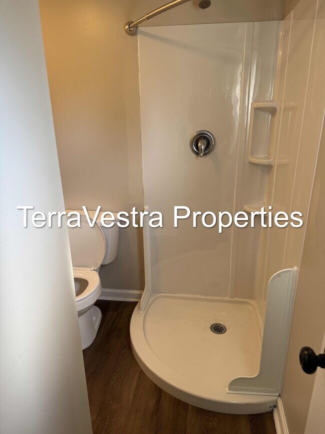 Foto del edificio - 1881 Williamstown Erial Rd