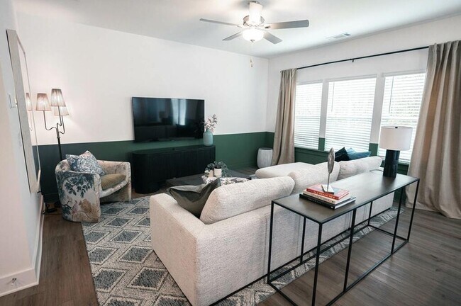 Foto del edificio - 1298 Mabry St