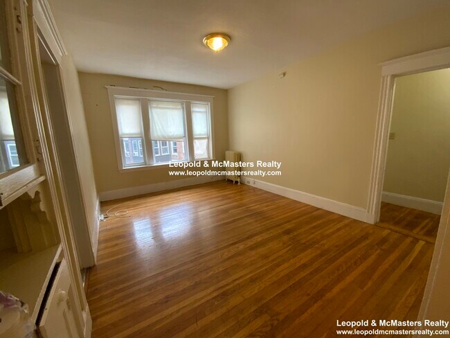 Foto del edificio - 13 Allston St