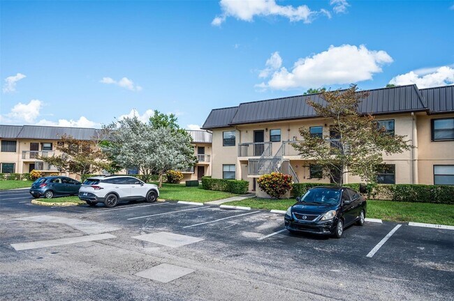 Foto del edificio - 141 NW 93rd Ave