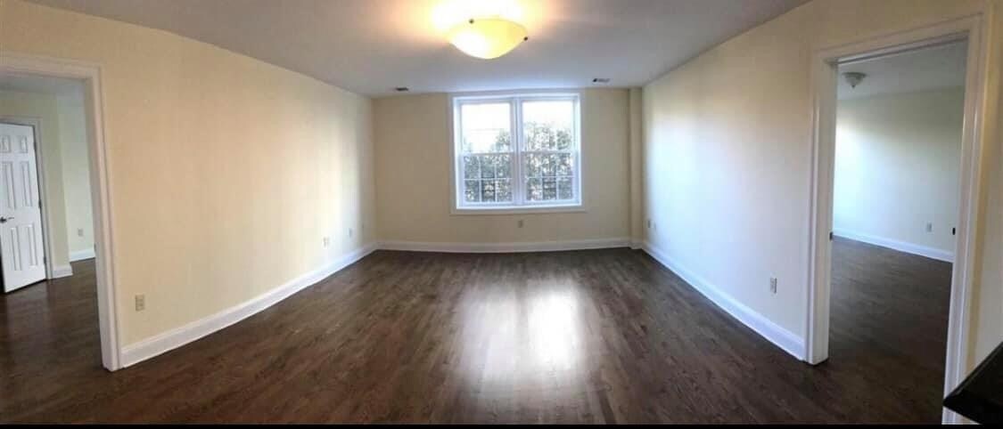 Living Room - 41-47 Broadway