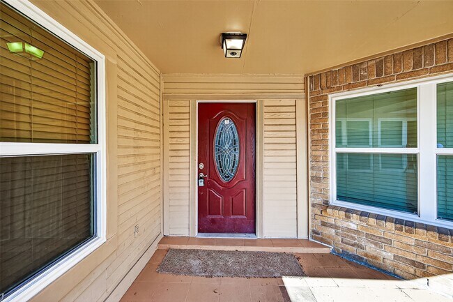 Foto del edificio - 3258 Meadway Dr
