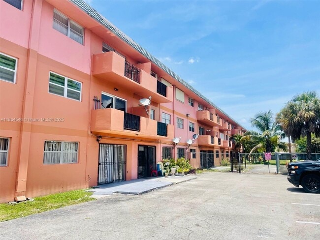 Building Photo - 17101 NW 57th Ave