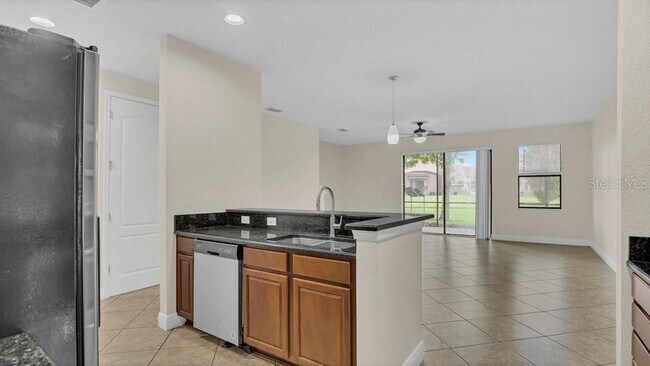 Building Photo - 8057 Prestbury Dr