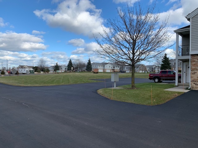 Building Photo - 1230 N Sunnyslope Dr