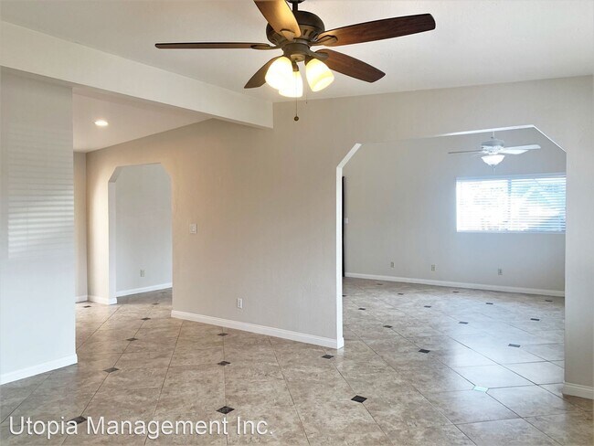 Foto del edificio - 4 br, 2 bath House - 7696 Kiwi St