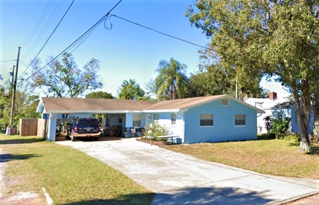 Updated Duplex Apartment in Central Gulfport! - Updated Duplex Apartment in Central Gulfport!