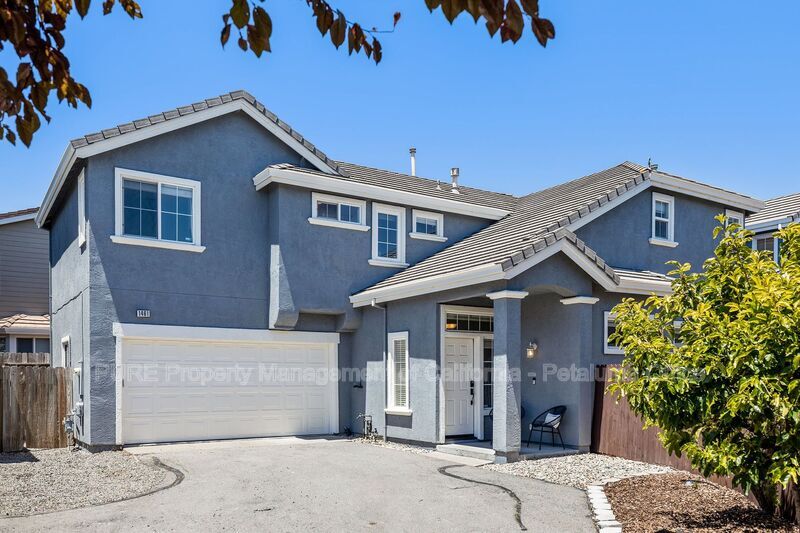 1461 Woodside Cir, Petaluma, CA 94954 House Rental in Petaluma, CA