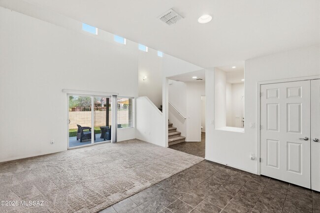 Foto del edificio - 4162 N Thurston Ln