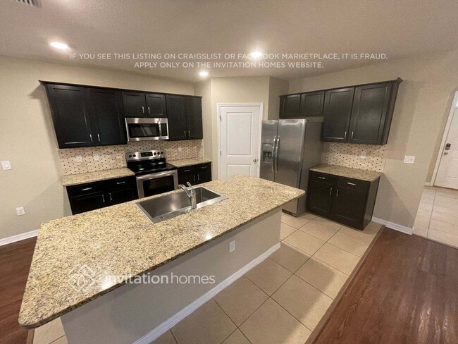 Building Photo - 144 Tierra Verde Way