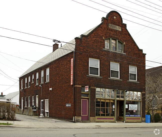 Primary Photo - 4334-4340 E 71st St