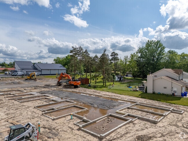 Building Photo - Springs at West Seneca