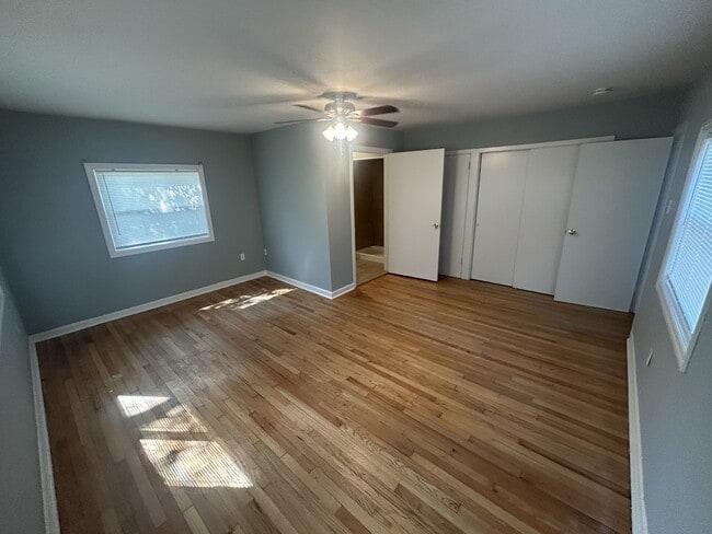 Building Photo - 316 Van Sant Dr