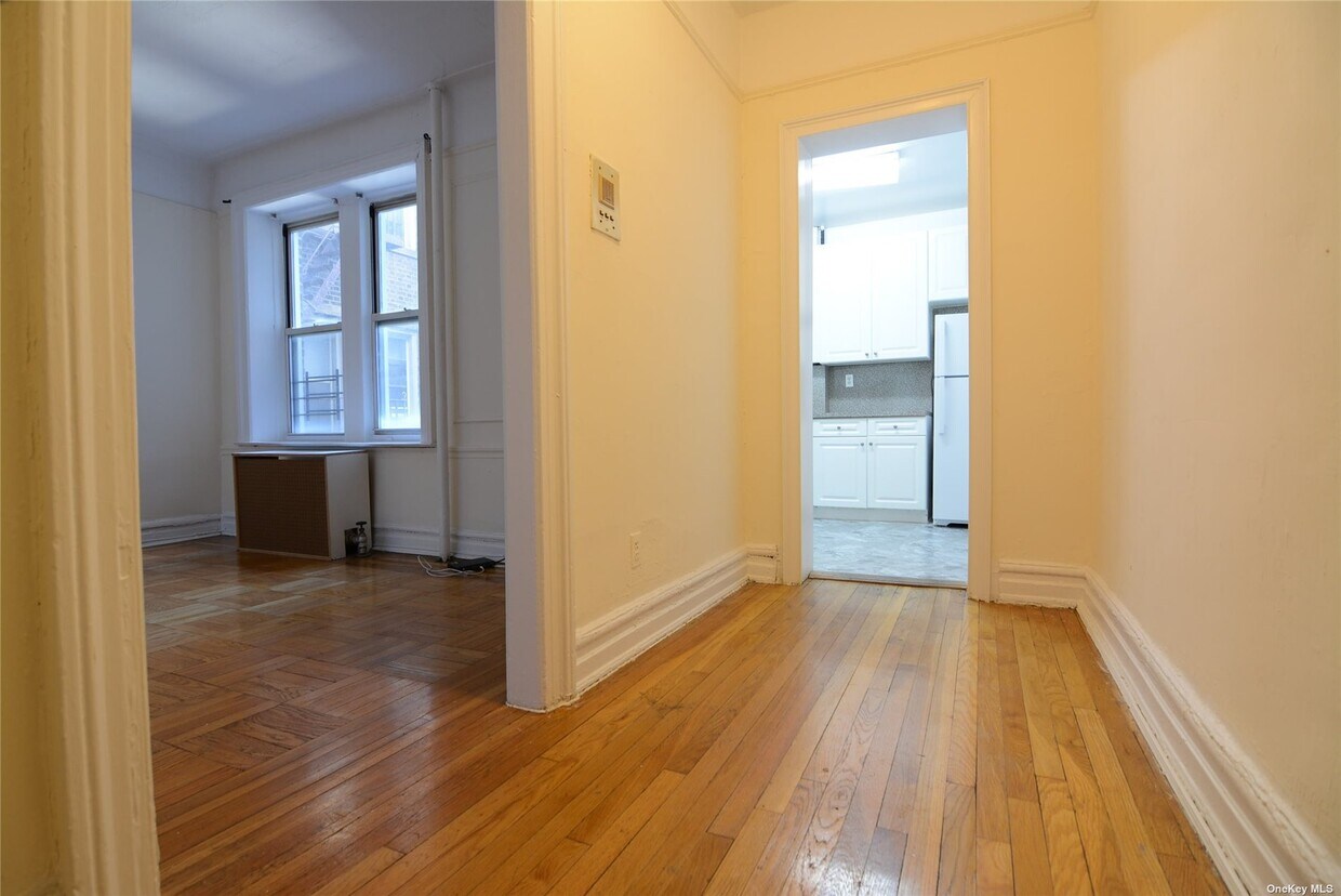 Primary Photo - 7201 4th Ave