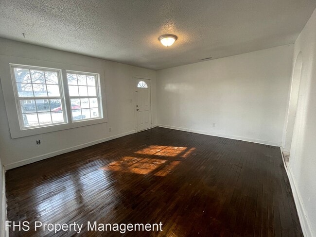 Building Photo - 2 br, 1 bath House - 1905 E Dale St