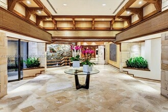 Building Photo - 506 US-1