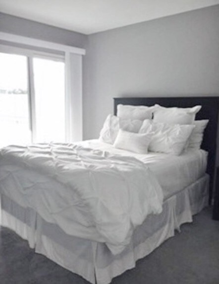 Bright and cozy bedroom - 660 The Village