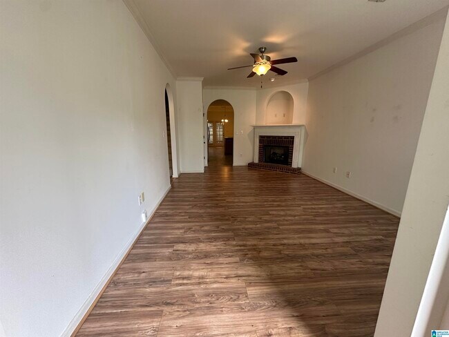 Foto del edificio - 1033 Ashwood Dr