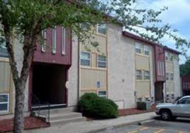 Building Photo - 3309 Wood Ave