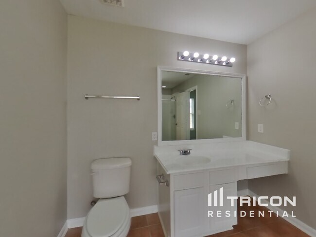 Foto del edificio - 4111 Wayside Stream Ln