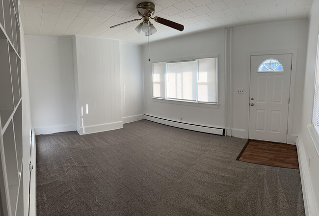 Living Room - 105 Chambers St