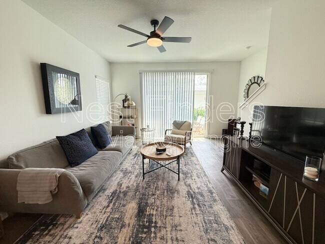 Foto del edificio - 12743 Barrack Ln
