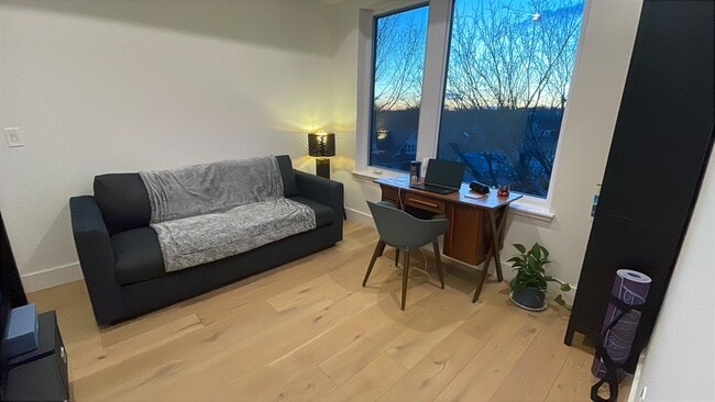 Foto del edificio - 4804 Georgia Ave NW