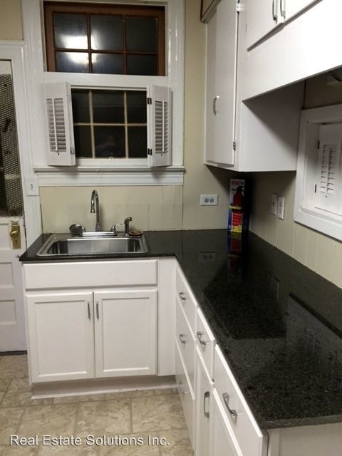 Foto del edificio - 3825 N State St