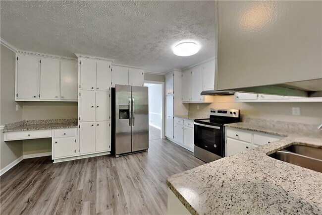 Foto del edificio - 3940 Camrose Pl