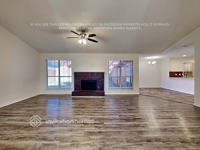 Foto del edificio - 2217 Merrimac Ln