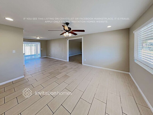 Foto del edificio - 14214 N 37th Pl