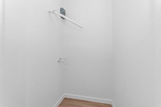 Building Photo - 16016 Green Manor Dr