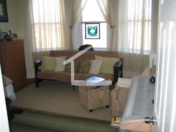 Foto del edificio - 164 Strathmore Rd