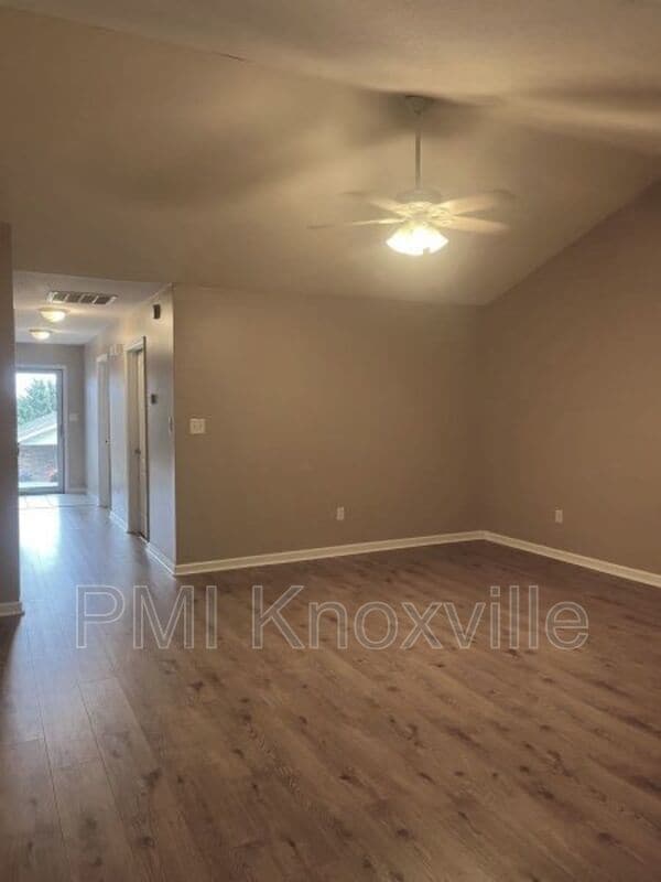 Building Photo - 3219 Misty Hill Way