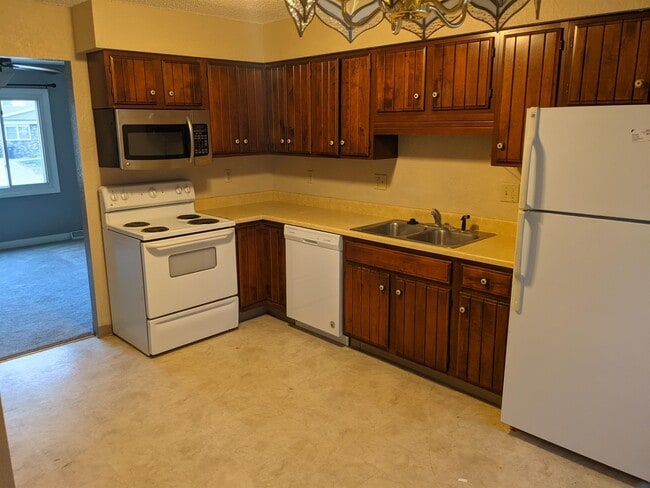 Foto del edificio - 2107 10th St Pl