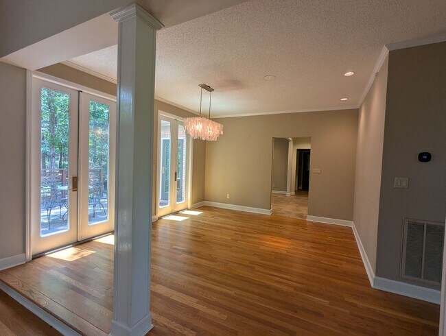 Foto del edificio - Fabulous 5 Bedroom Home in North River