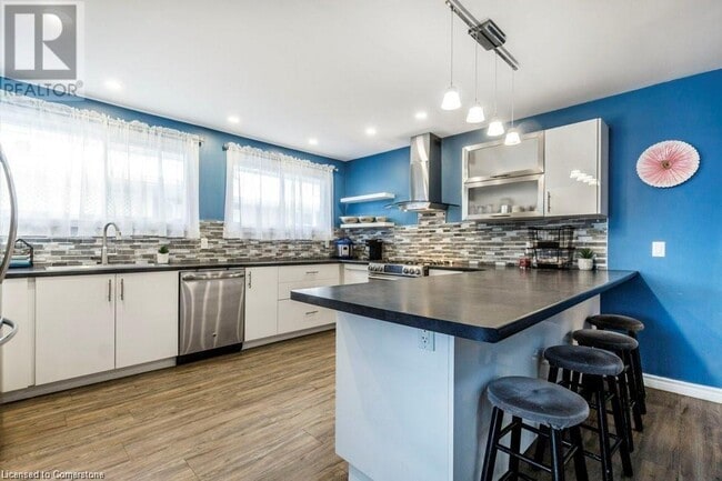 Building Photo - 510 Oakridge Pl