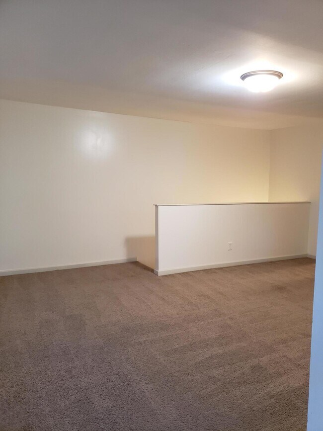 Foto del edificio - 6003 N Gregory Dr