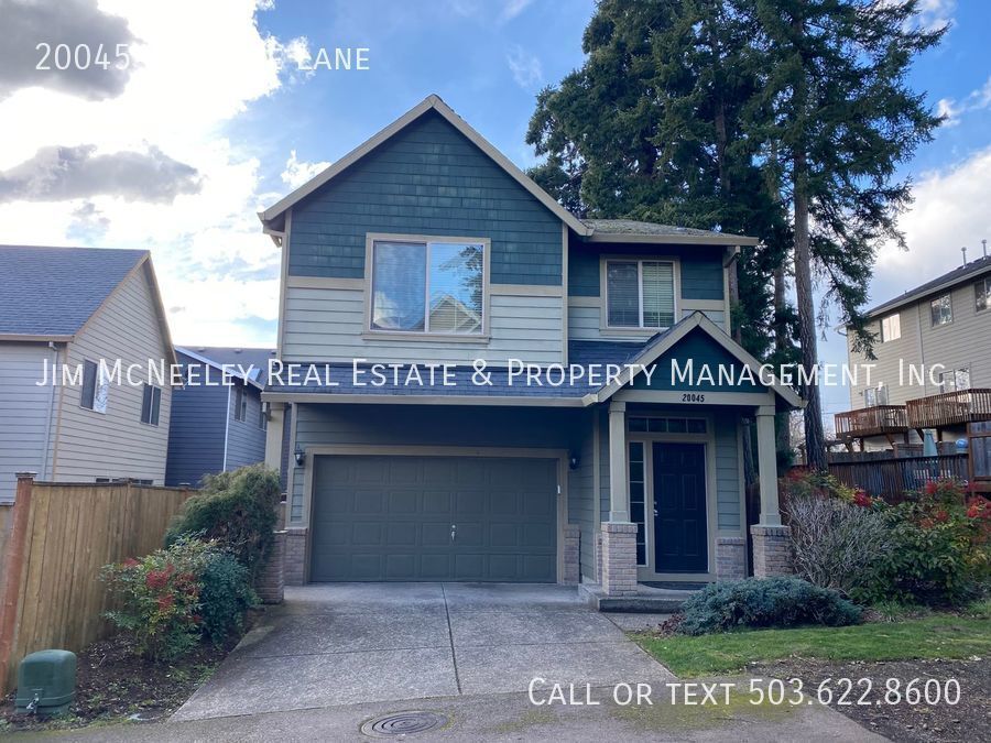 Primary Photo - Spacious Two Story House!