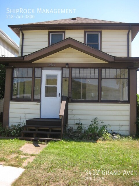 Primary Photo - 3412 Grand Ave