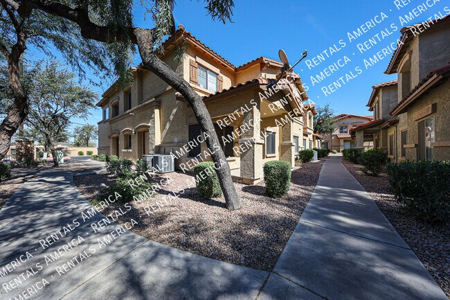 Foto del edificio - 2831 E Southern Ave