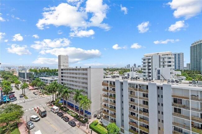 Foto del edificio - 1345 Lincoln Rd