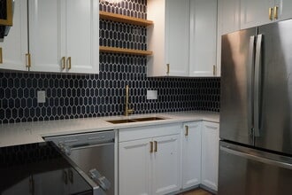 Building Photo - 17680 Green Isle Ct